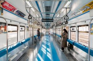 10일부터 출근 시간 서울지하철 4호선에 '의자 없는 열차’ 운행