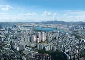 역세권·초고층 단지 ‘상도역 헤리언트 42’ 홍보관 방문객 이어